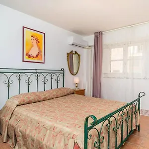 house-stephanotus.catania-hotels.net/